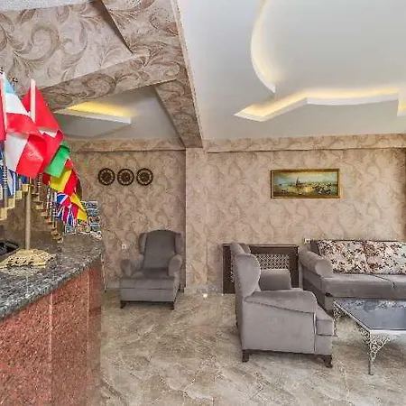 Hotel Maral