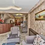 Maral Hotell 3*