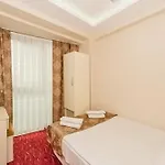 Maral Hotell