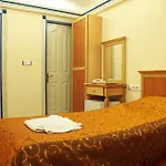 Hotel Maral