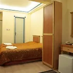 Maral Hotel 3*